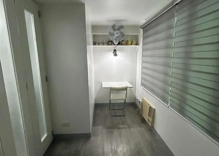 Simple But Cozy, Feel At Holiday home *